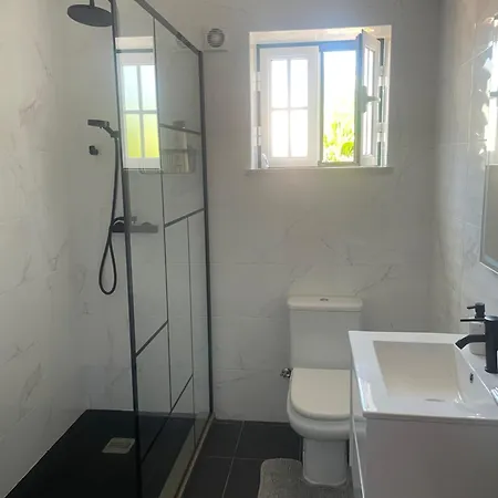 Serenity Guest house *